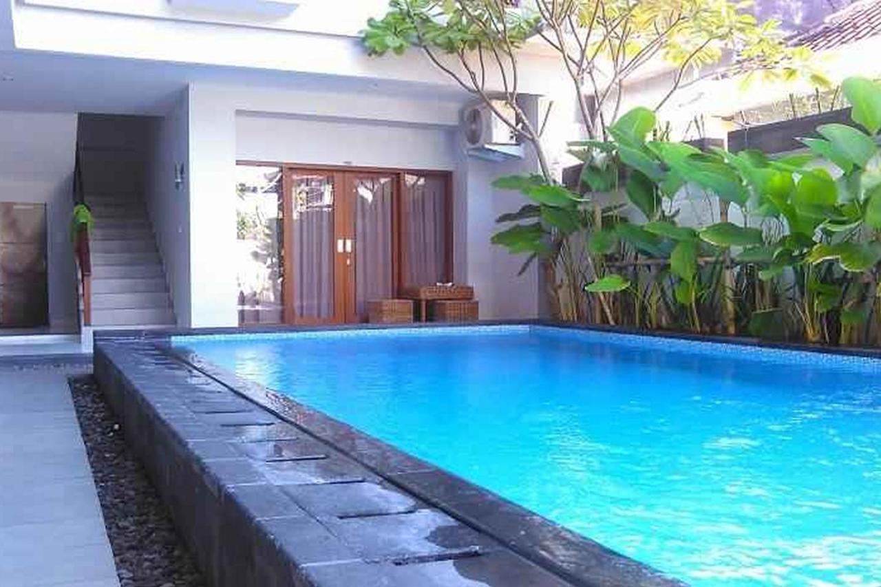 Reddoorz At Kerobokan Seminyak 2 Buitenkant foto