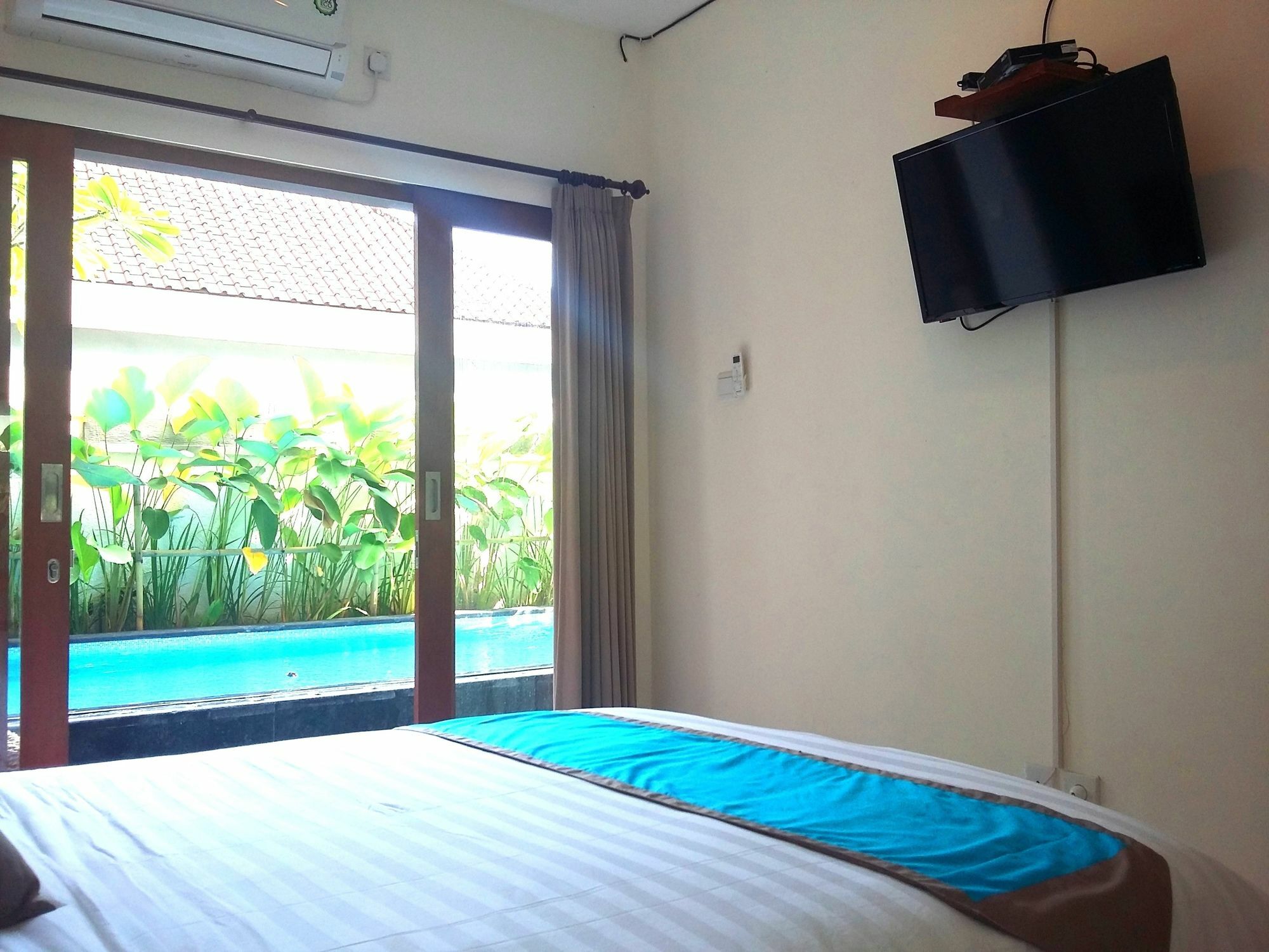 Reddoorz At Kerobokan Seminyak 2 Buitenkant foto