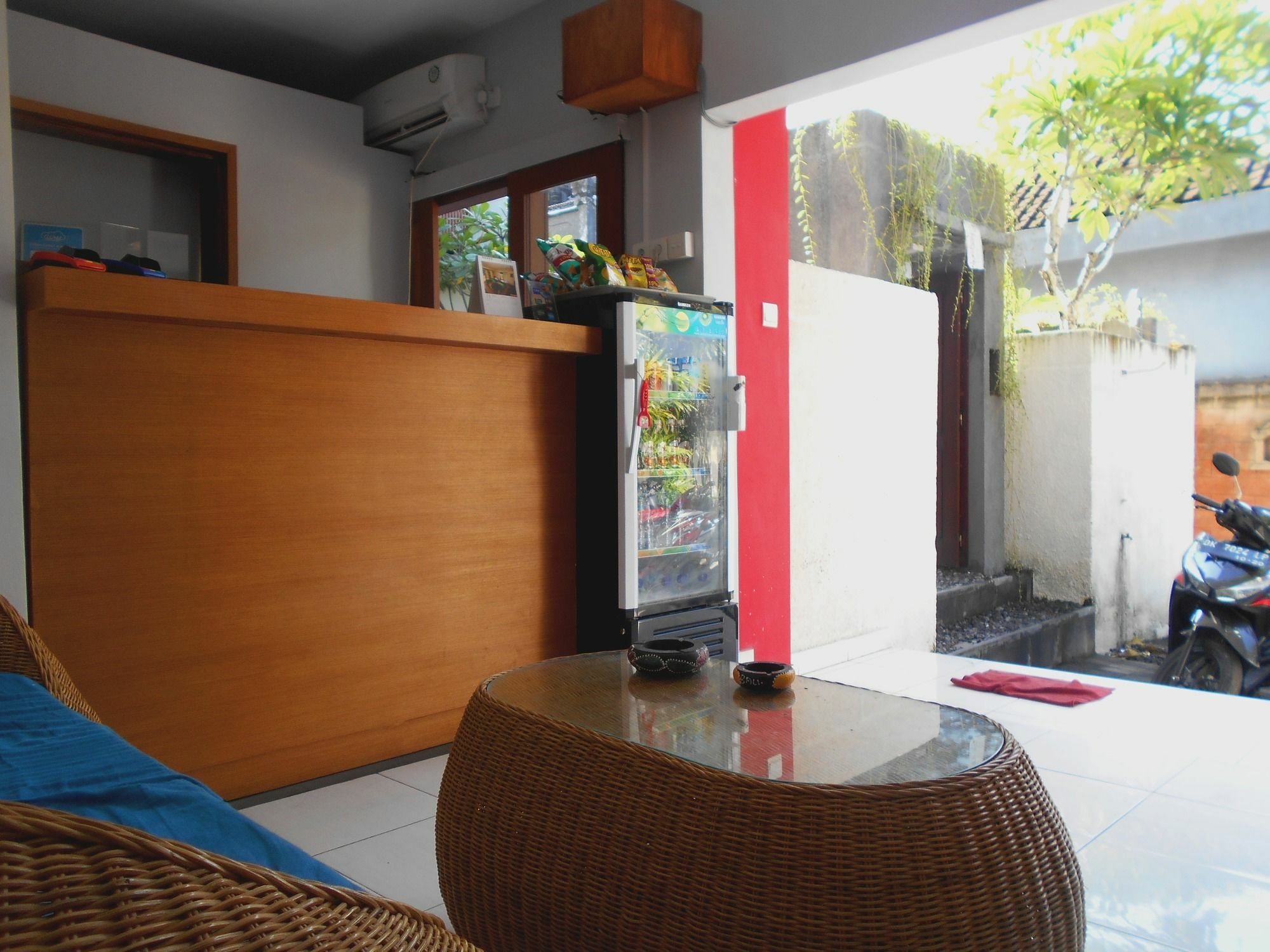Reddoorz At Kerobokan Seminyak 2 Buitenkant foto