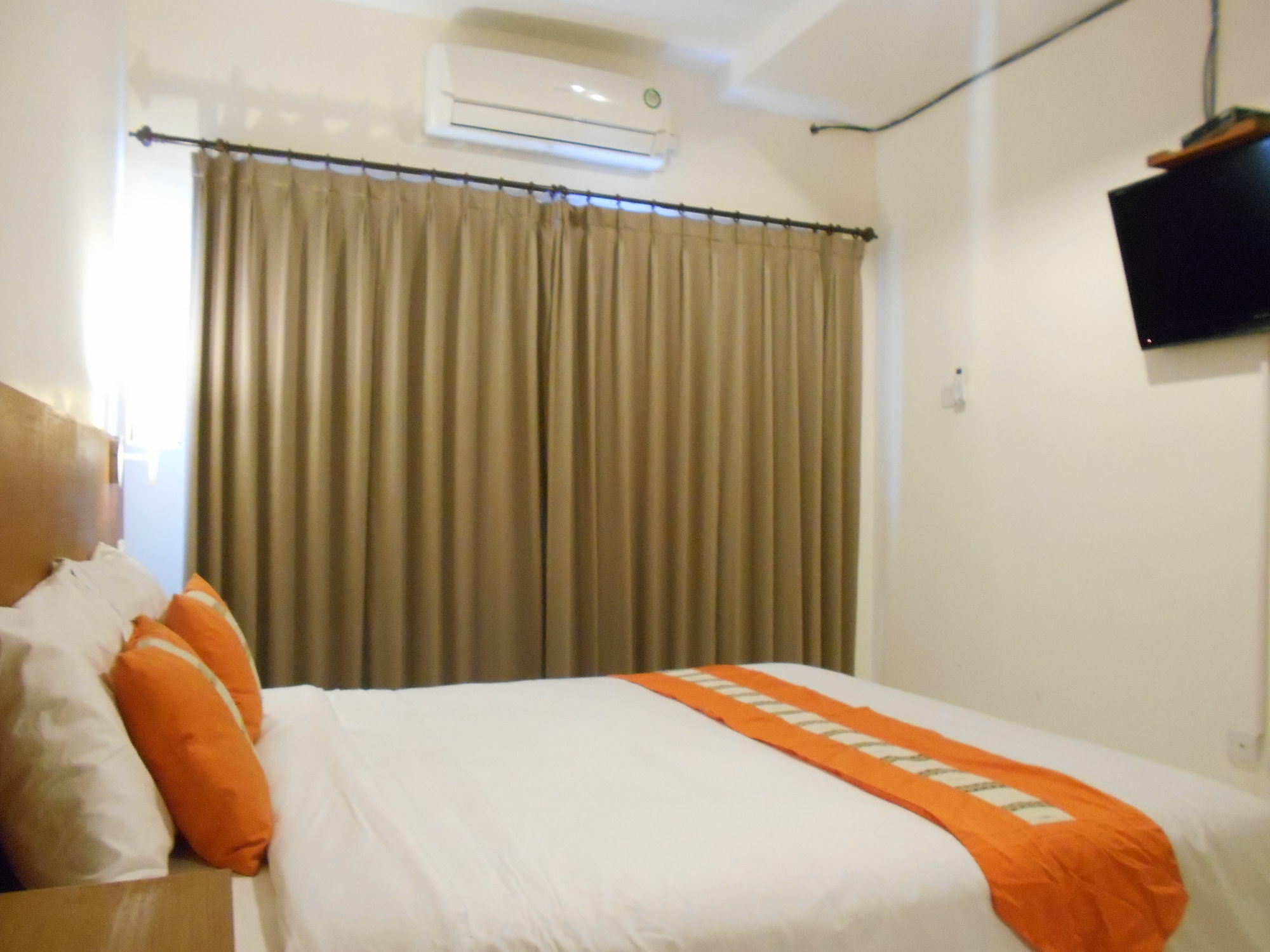 Reddoorz At Kerobokan Seminyak 2 Buitenkant foto